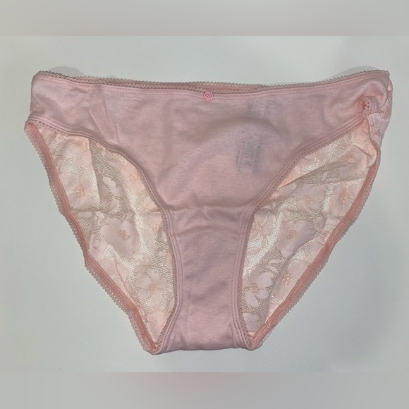 Victoria Secret Lace Bikini - Picture 2 of 6